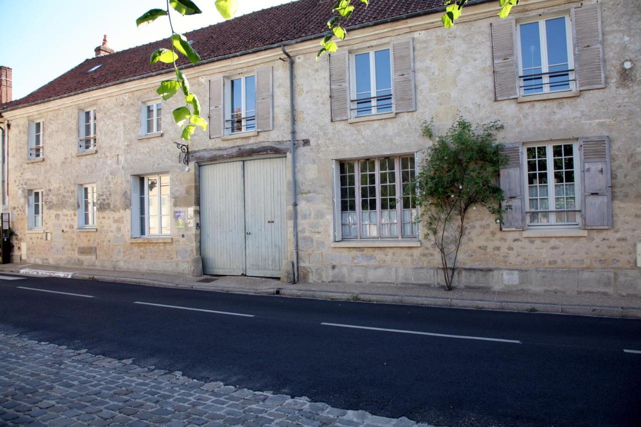 Valmondois Chez Jules Et Leonie Bed & Breakfast エクステリア 写真