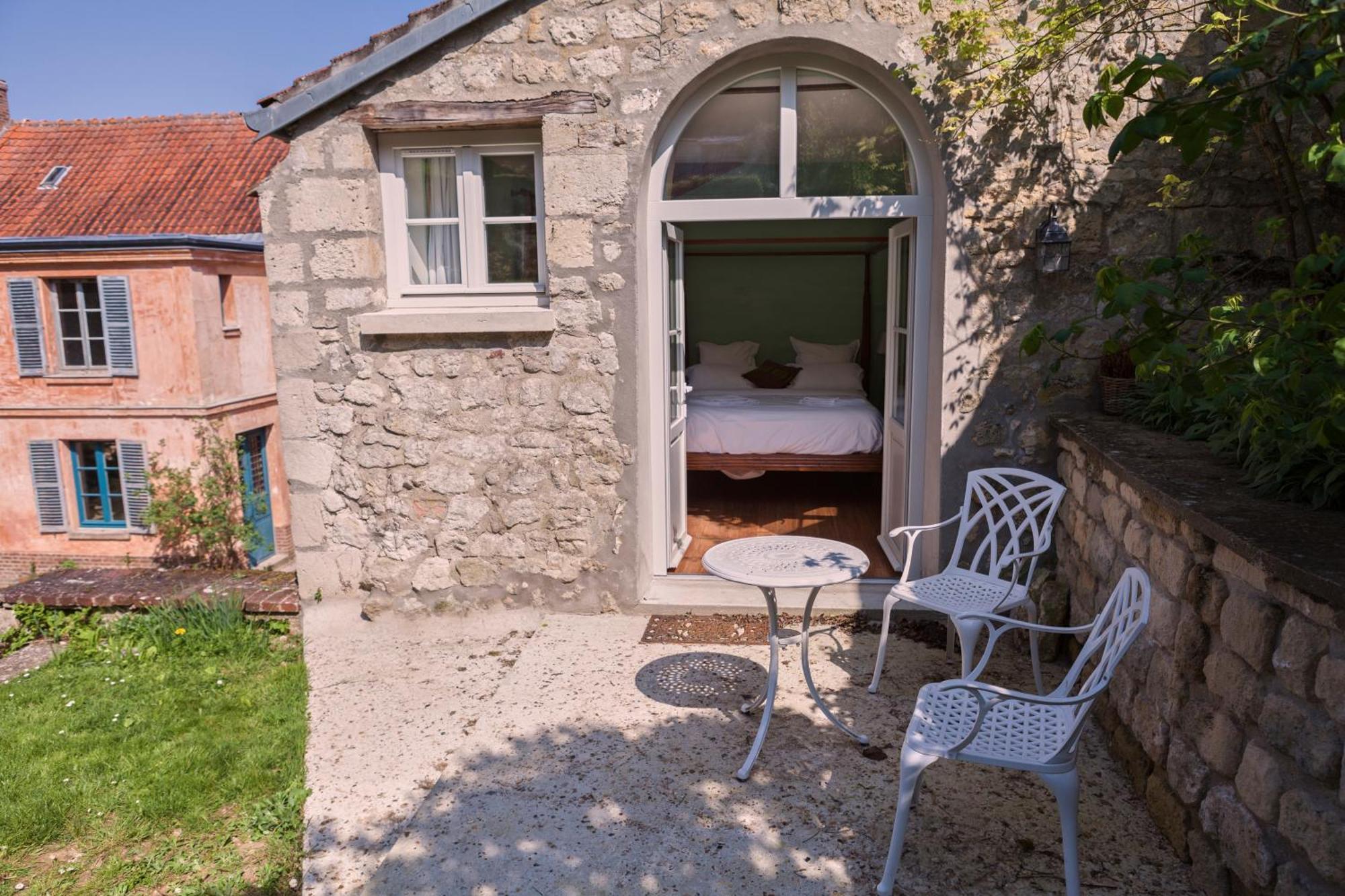Valmondois Chez Jules Et Leonie Bed & Breakfast エクステリア 写真